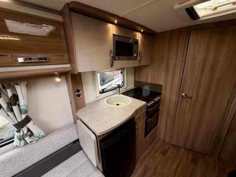 Swift Challenger 480 Alde  21