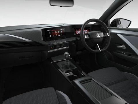 New Astra 1.2 Turbo 130PS GRIFFIN Tech Pack 5dr from £244 per month 0% APR PCP 4