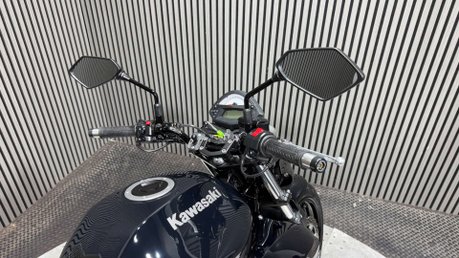 Kawasaki Er ER6 2011 ONLY 7K VERY CLEAN EXAMPLE LONG MOT IDEAL FIRST BIG BIKE 30