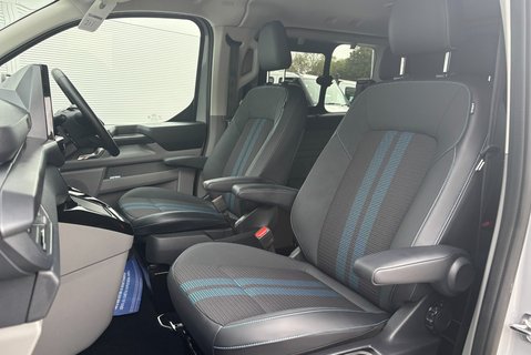Ford Transit Custom 320 L1 Sport 170 ps Automatic AWD DCIV with Tailgate 3