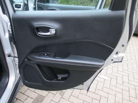 Jeep Compass 1.6 MultiJetII Longitude Euro 6 (s/s) 5dr 41