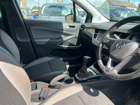 Vauxhall Crossland X TECH LINE NAV 10