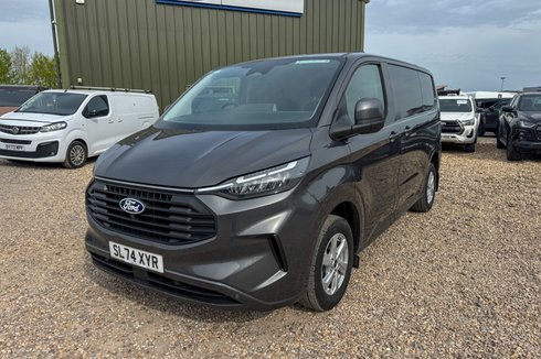 Ford Transit Custom SWB L1H1 Low Roof Limited 300 Air Con Alloys Camera Sensors Euro 6