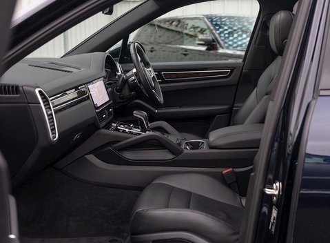 Porsche Cayenne S 17