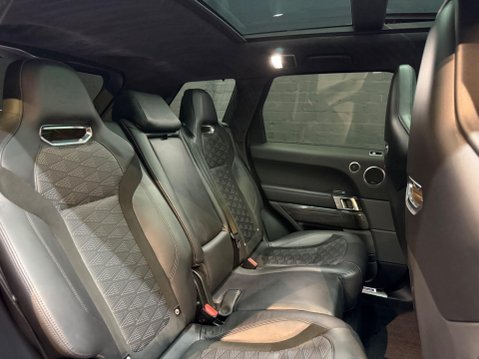 Land Rover Range Rover Sport 5.0 P575 V8 SVR Carbon Edition Auto 4WD Euro 6 (s/s) 5dr 26