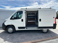 Citroen Relay 33 L1H1 X 120 ps BlueHdi Panel Van - Racking & Invertor 9