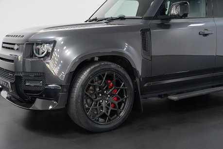 Land Rover Defender 2.0 P400e 15.4kWh X-Dynamic HSE SUV 5dr Petrol Plug-in Hybrid Auto 4WD Euro 24