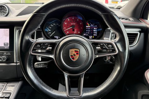 Porsche Macan GTS PDK -21 INCH ALLOYS -ELECTRIC TOWBAR -BOSE -SPORTS CHRONO -PDLS PLUS 8