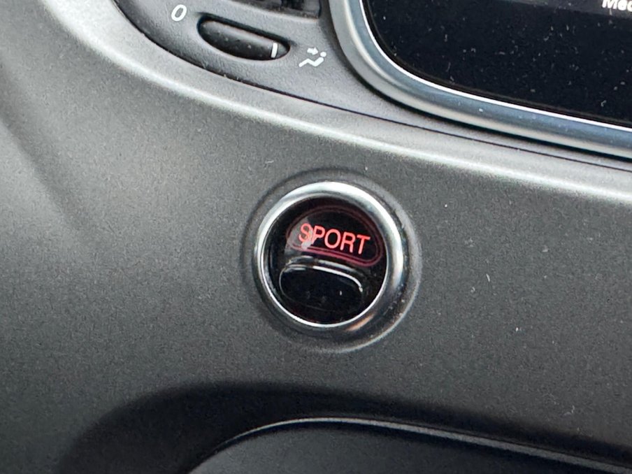 2018 Abarth 595 — image 19