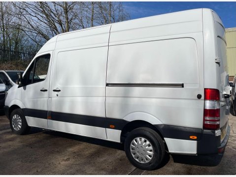Mercedes-Benz Sprinter 2.1 313 CDi RWD L2 4dr 14