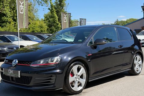 Volkswagen Golf GTI LAUNCH DSG - APPLE CAR PLAY - 2 OWNERS - 9 SERVICES RECORDED 11