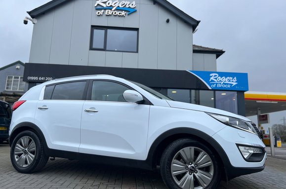 Kia Sportage 1.7 CRDI 3 SAT NAV 2