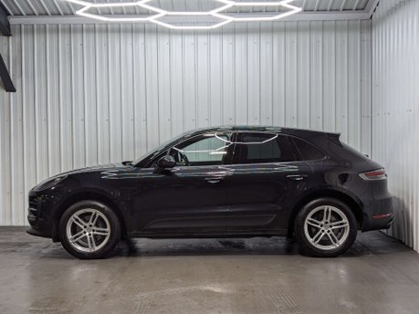 Porsche Macan 2.0 Macan Semi-Auto 4WD 5dr 15