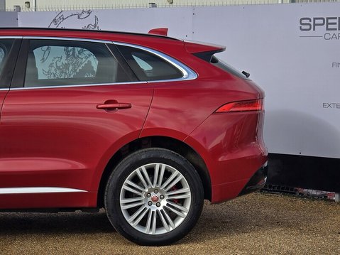 Jaguar F-Pace V6 S AWD 18