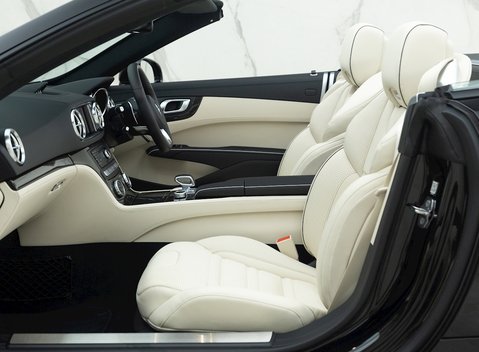 Mercedes-Benz SL Class SL63 16