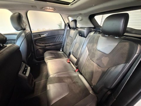 Ford Edge 2.0 TDCi Sport SUV 5dr Diesel Powershift AWD Euro 6 (s/s) (210 ps) Massive 42