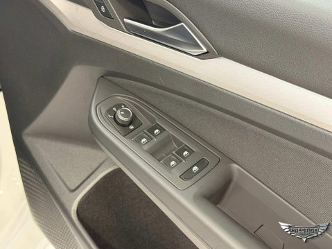 Volkswagen Golf 1.5 TSI Life Euro 6 (s/s) 5dr 77