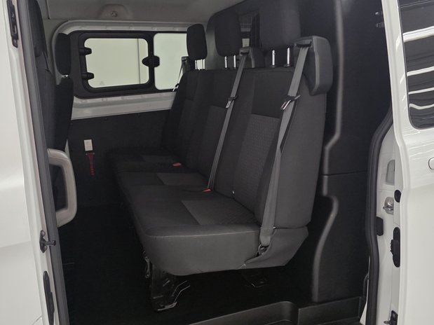 Ford Transit Custom Transit Custom 2.0 Diesell EcoBlue 130ps Low Roof D/Cab Trend Van 14