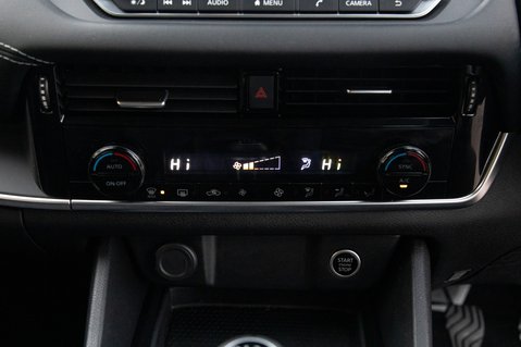 Nissan Qashqai DIG-T ACENTA PREMIUM MHEV 33