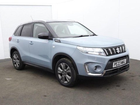 Suzuki Vitara SZ-T BOOSTERJET MHEV 1