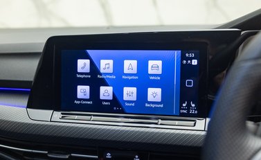 Volkswagen Golf R TSI 4MOTION 24