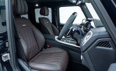 Mercedes-Benz G Class AMG G63 CARBON EDITION 14