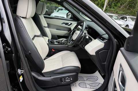 Land Rover Range Rover Velar R-DYNAMIC HSE - ALL BLACK - SLIDING PAN ROOF -2 OWNERS - SERVICE HISTORY 17