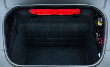 Porsche 911 Carrera 4 GTS (992) 38