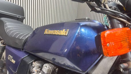 Kawasaki Z GT 550 1987 36K RUNNING PROJECT BIKE SPARES OR REPAIR 550CC 19