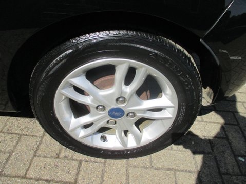 Ford Fiesta 1.25 Zetec Euro 6 3dr 10