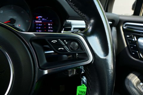 Porsche Macan 3.0 Macan S D Semi-Auto 4WD 5dr 41