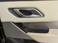 Land Rover Range Rover Velar 3.0 Range Rover Velar R-Dynamic HSE D300 Auto 4WD 5dr 52
