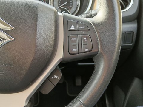 Suzuki Vitara 1.4 Boosterjet SZ5 Auto Euro 6 (s/s) 5dr 15