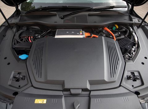 Audi E-Tron 55 Quattro Launch Edition 32