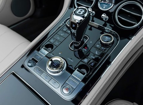 Bentley Continental GT V8 Convertible 23