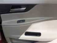 Jaguar XE 2.0 XE Portfolio i Auto 4dr 57