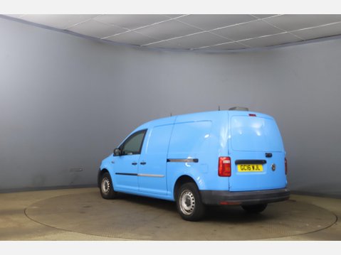 Volkswagen Caddy Maxi 2.0 TDI C20 BlueMotion Tech Startline LWB Euro 6 (s/s) 6dr 3