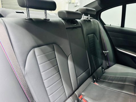 BMW 3 Series 2.0 320d MHT M Sport Auto xDrive Euro 6 (s/s) 4dr 28
