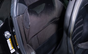 Ferrari SF90 Stradale 16