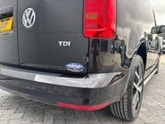 Volkswagen Caddy C20 Tdi Black Edition 23