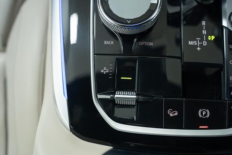 BMW X7 M50d SUV 3.0 Automatic Diesel 31