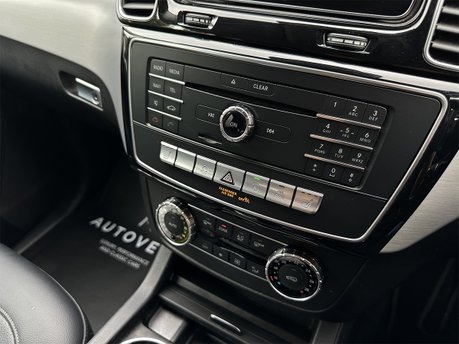 Mercedes-Benz GLE GLE 250 D 4MATIC AMG LINE 56