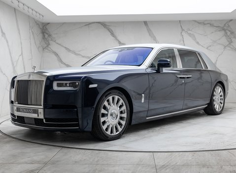 Rolls-Royce Phantom VIII EWB 1