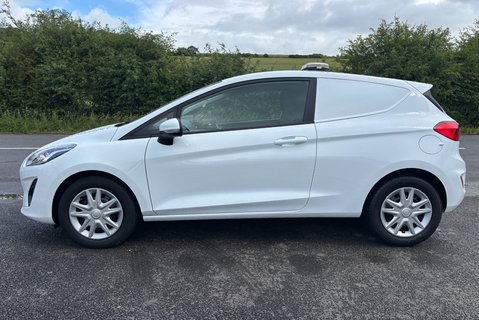 Ford Fiesta 1.5 Tdci Panel Van - Air Con 7