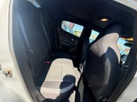 Nissan Juke DIG-T N-CONNECTA 10