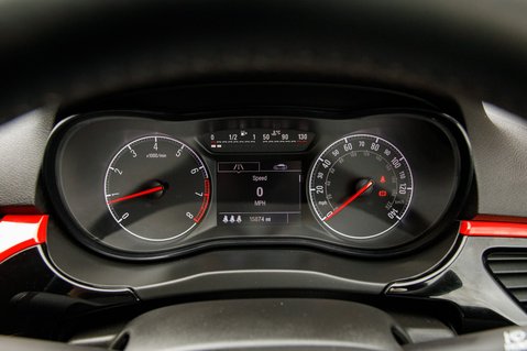 Vauxhall Corsa SRI VX-LINE NAV BLACK S/S 14