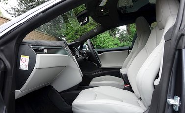 Tesla Model S S 90d 21