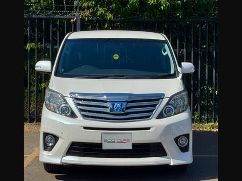 Toyota Alphard Hybrid 26