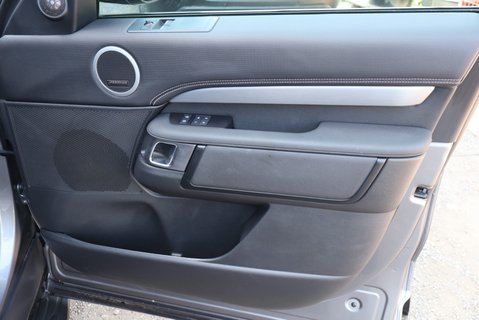 Land Rover Discovery COMMERCIAL DYNAMIC HSE REAR SEAT CONVERSION STYLED BY SEEKER  14