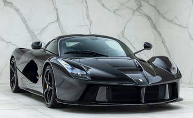 Ferrari LaFerrari 1